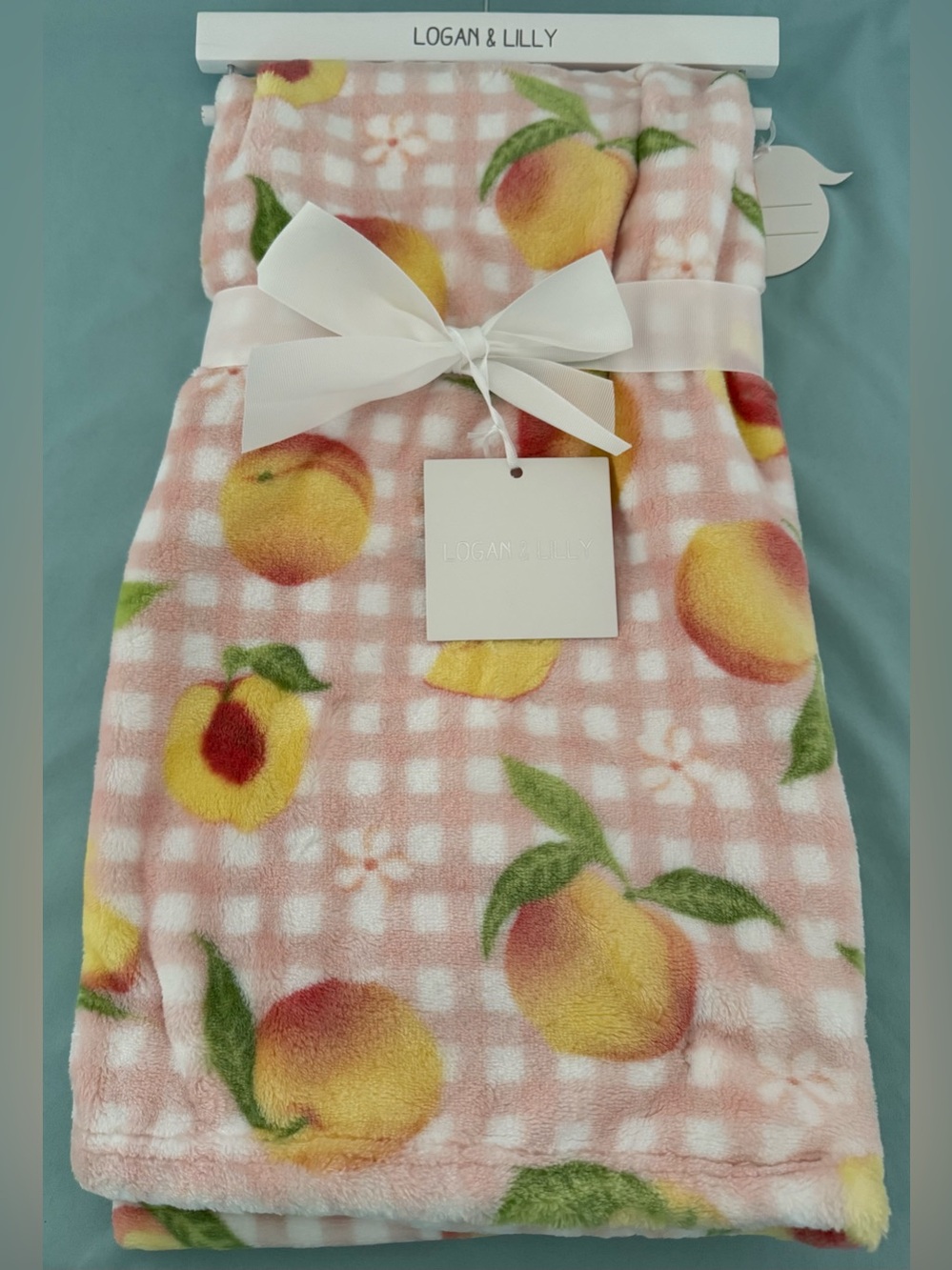 Logan & Lilly Baby Peach Print Blanket